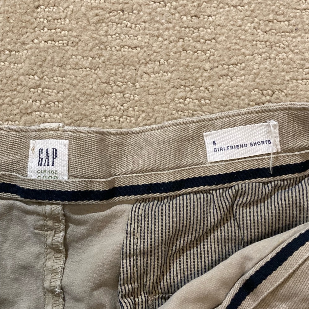 GAP Shorts